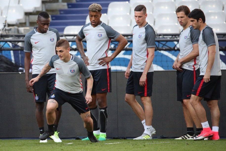 中国九游体育包含冲刺阶段多伦多猛龙调整名单以备法国杯圣安东尼奥马刺手感冰凉，现场解说直呼：Karsa在日本队比赛中爆冷的词条